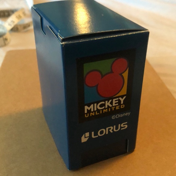 Lorus Mickey Unlimited Wrist Watch Disney - Picture 6 of 6